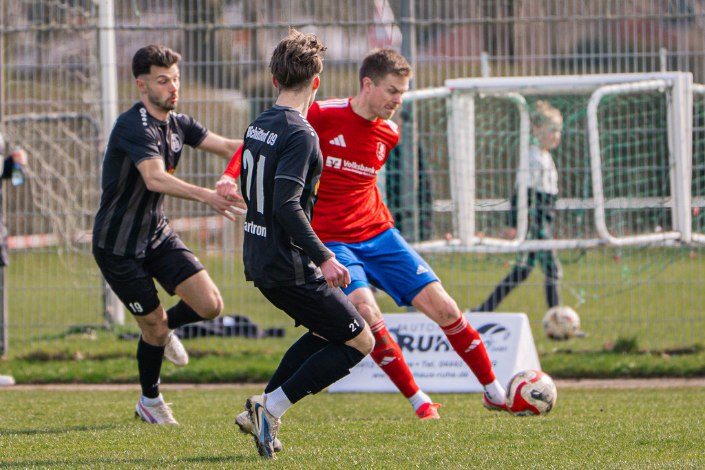 Fußball I Herren I Saison 2025-2026 I Landesliga Weser-Ems I 22. Spieltag I TV Dinklage - FC Schüttorf 09 I 15135 | jns.sportfotos - Realisiert mit Pictrs.com