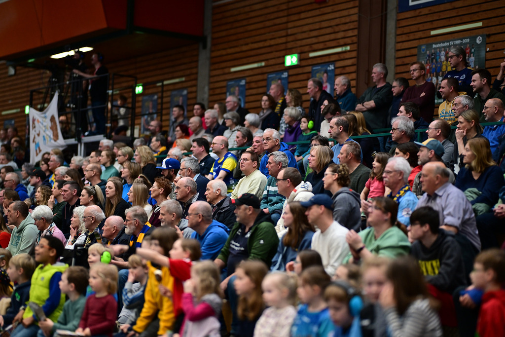 Handball I Frauen I Saison 2024-2025 I 1. HBF I 19. Spieltag I Buxtehuder SV - HSG Blomberg-Lippe | Der Sportfotograf. - Realisiert mit Pictrs.com