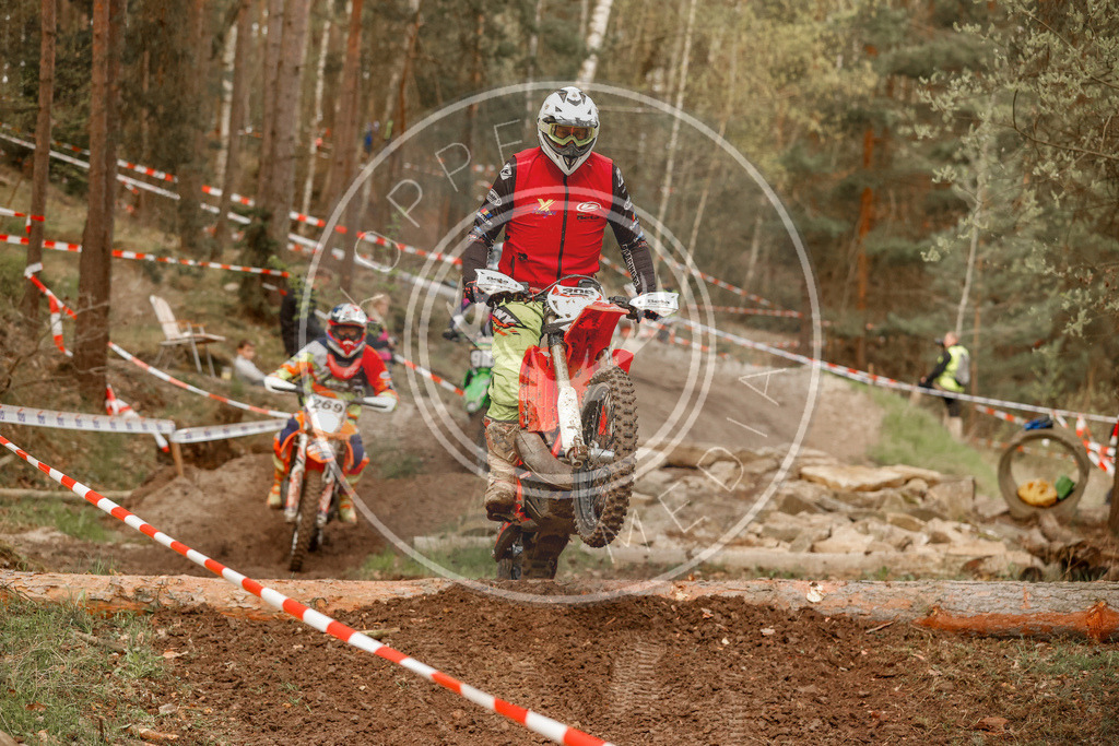 4TaktLauf1-209 | koppe-media - Realisiert mit Pictrs.com