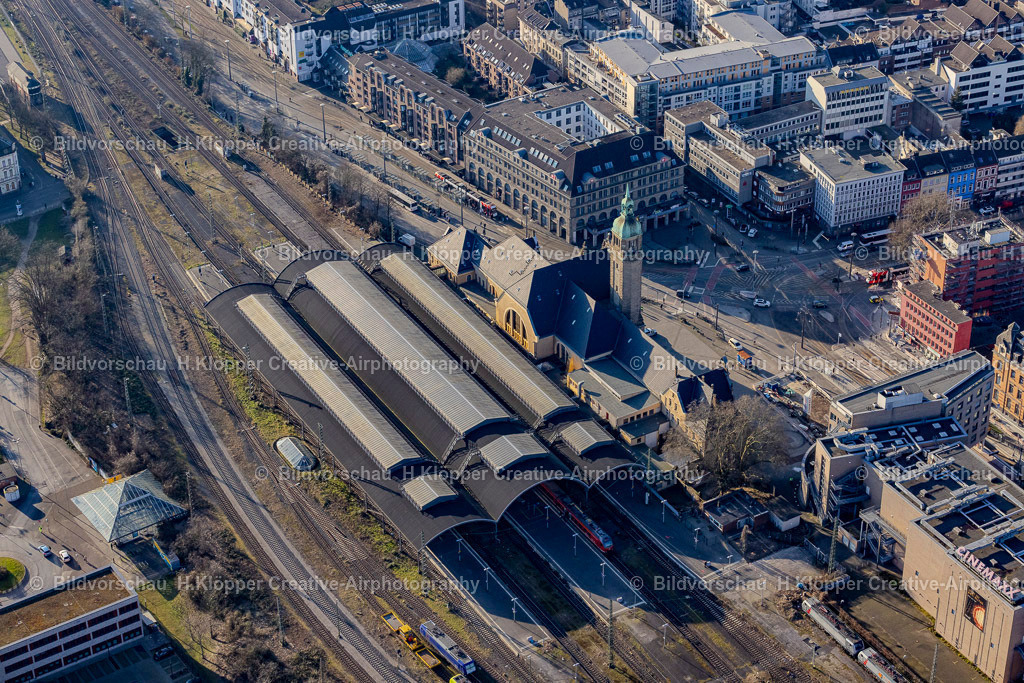 Luftbilder Krefeld-7309 | Luftbildfotografie Hauptbahnhof der Deutschen Bahn in Krefeld - Realisiert mit Pictrs.com