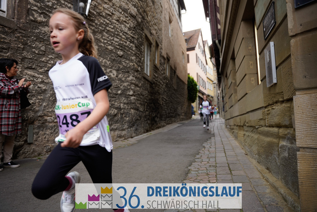 AOK Junior Cup 400m | 3Königslauf 2022 AOK Junior Cup 400m - Realisiert mit Pictrs.com