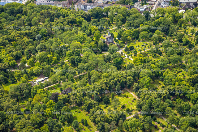 Duisburg240703842-Mitte | Luftbild, Alter Friedhof mit Friedhofskapelle Sternbuschweg, Wald, Neudorf, Duisburg, Ruhrgebiet, Nordrhein-Westfalen, Deutschland