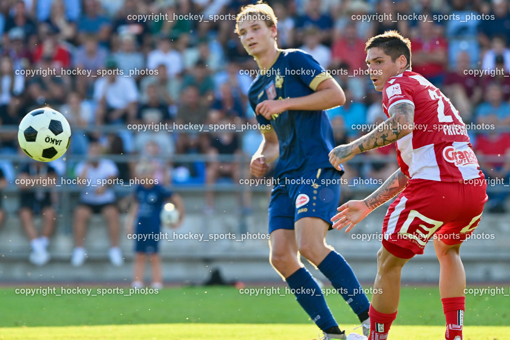 ATUS Velden vs. GAK | #28 Dominik Frieser GAK, #3 Marlon Louis Winter ATUS Velden, ATUS Velden vs. GAK, ATUS Velden vs. GAK am 26.07.2024 in Villach (Stadion Lind), Austria, (Photo by Bernd Stefan)