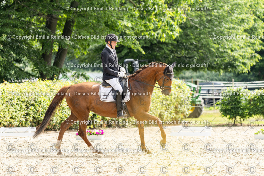 CL5A5534 | Emilia Reinking Fotografie - Realisiert mit Pictrs.com