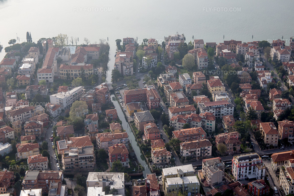 Aerial view: View of the town in Venezia in the state Veneto, Italy. – Photo: IMG_087518.jpg taken on 04/06/2016 by Werner Riehm/FLY-FOTO.com – Resolution of the original: 5472 x 3648 px