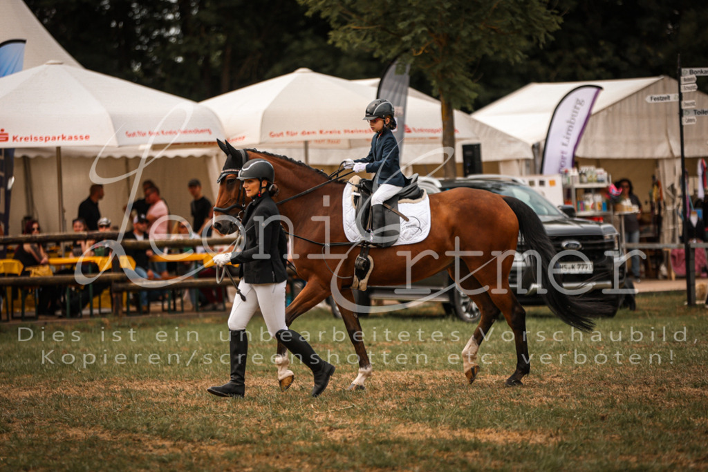 01.SoFZ00014 | Leoni Ertmer Photography - Realisiert mit Pictrs.com