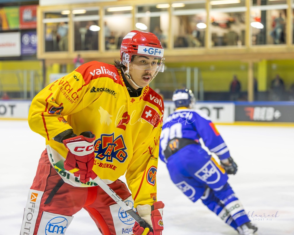 U20 EHCB vs EVZ -46 | Sportbilder, Sportfotograf, Hochzeits- und Eventfotografin, Flugshows, Portraits und Tiershooting, Aviation, Downhill, Nationalleague, Swissleague, International