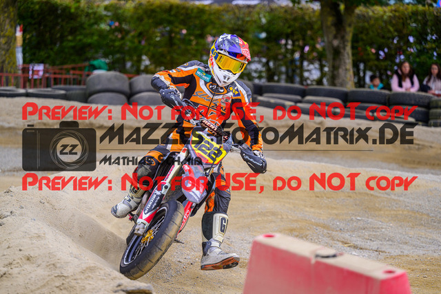 MaZZes_Fotomatrix_20241006_6021986_2059 | SENIOR