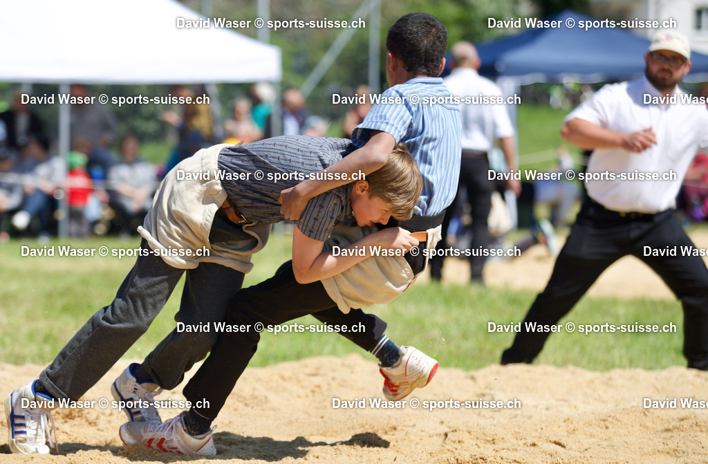 Dietrich Boris (2009) - Stähli Mathis (2010) _ la F_te R_gionale de Ried bei Kerzers le Dimanche 1 mai 2022 Photos EdelweissPoint_ Waser David 2022 (5) | sports-suisse.ch