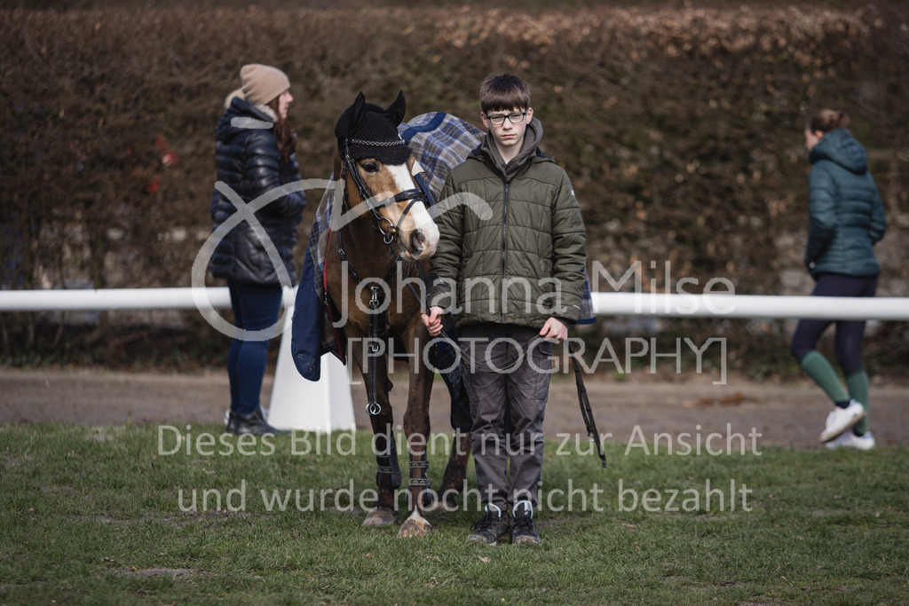 230402_MünsterHandorf_Teamspringen-506 | Deine schönsten Turniermomente als professionelle Fotos! Entdecke hochwertige Pferdesport-Fotografie im Online-Shop. Jetzt Fotos finden & bestellen!