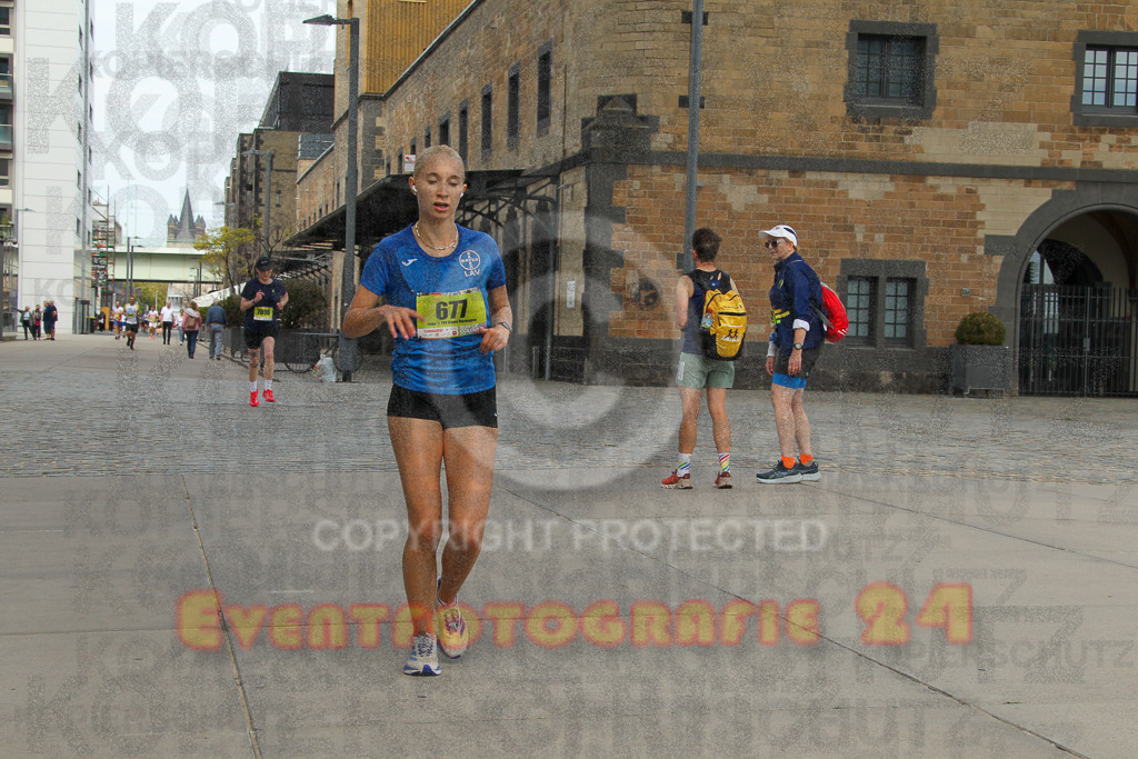 250920_1324_EV4_5418 | Sportfotografie im Rhein-Sieg Kreis, Köln, Bonn, NRW, Rheinland Pfalz, Hessen, etc. Unser Tätigkeitsfeld umfasst den Laufsport vom Volkslauf über den Marathon, Duathlon, Triathon bis zum Ultralauf wie Kölnpfad Ultra oder Schindertrail.