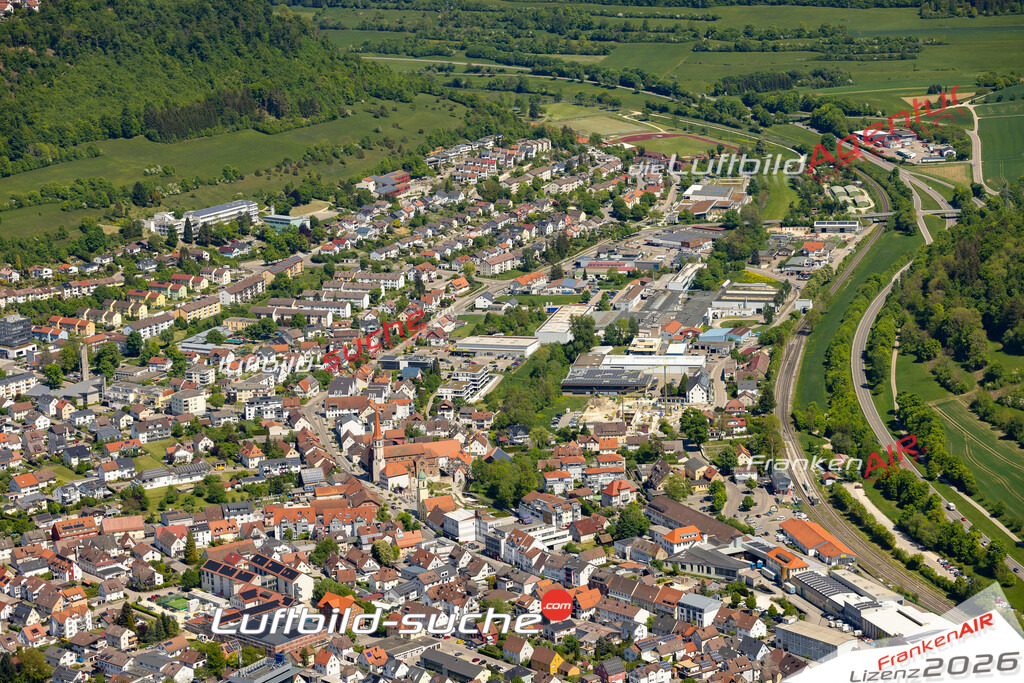 Luftaufnahme von Oberkochen - Die Luftaufnahme wurde 2025 vom UL-Flugzeug heraus erstellt ( keine Drohne ) - Hochauflösende Luftaufnahme - für professionelle Ausdrucke geeignet. Die Geschenkidee !Mit Lizenz und Bildrechte bestellbar