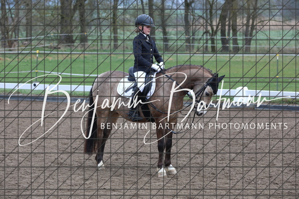 AZ2A3705 | Benjamin Bartmann Photomoments