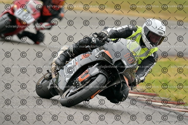 25bt05-0294 | markuskiefer.com - Realisiert mit Pictrs.com