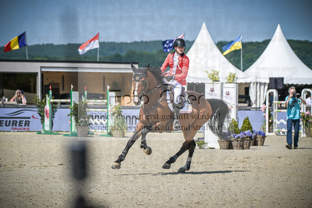 DOS_5907 | Entdecke hochwertige Reitturnierfotos von Foto Oger. Professionell, emotional und authentisch – jetzt Lieblingsmomente im Shop bestellen.Deutschlandweite Turnierfotografie. - Realisiert mit Pictrs.com