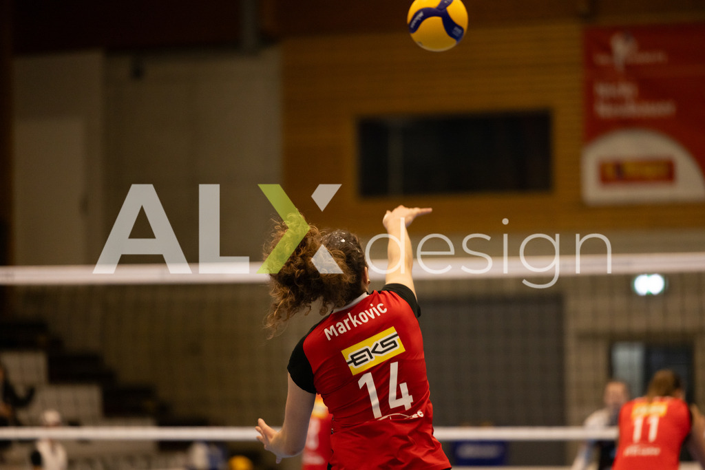 Volleyball I Frauen I Saison 2025-2026 I CEV Volleyball Challenge Cup 2026 | Women I 16th Finals I VC Kanti Schaffhausen - TJ Ostrava I 03.12.2025 | VC Kanti Schaffhausen - 14 Josipa Marković (HR) – Aussen - Realisiert mit Pictrs.com