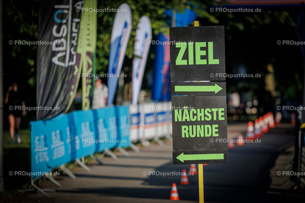 Sparda-Bank Nachtlauf Bonn; Bonn, 18.06.2025 | Impressionen vom Sparda-Bank Nachtlauf Bonn am 18.06.2025 in Bonn (Nordrhein-Westfalen). 