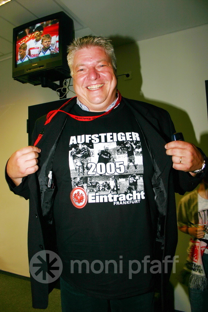Carsten Knoop * Ex-Eintracht Frankfurt Presseprecher | Carsten Knoop * Ex-Eintracht Frankfurt Presseprecher - Realisiert mit Pictrs.com