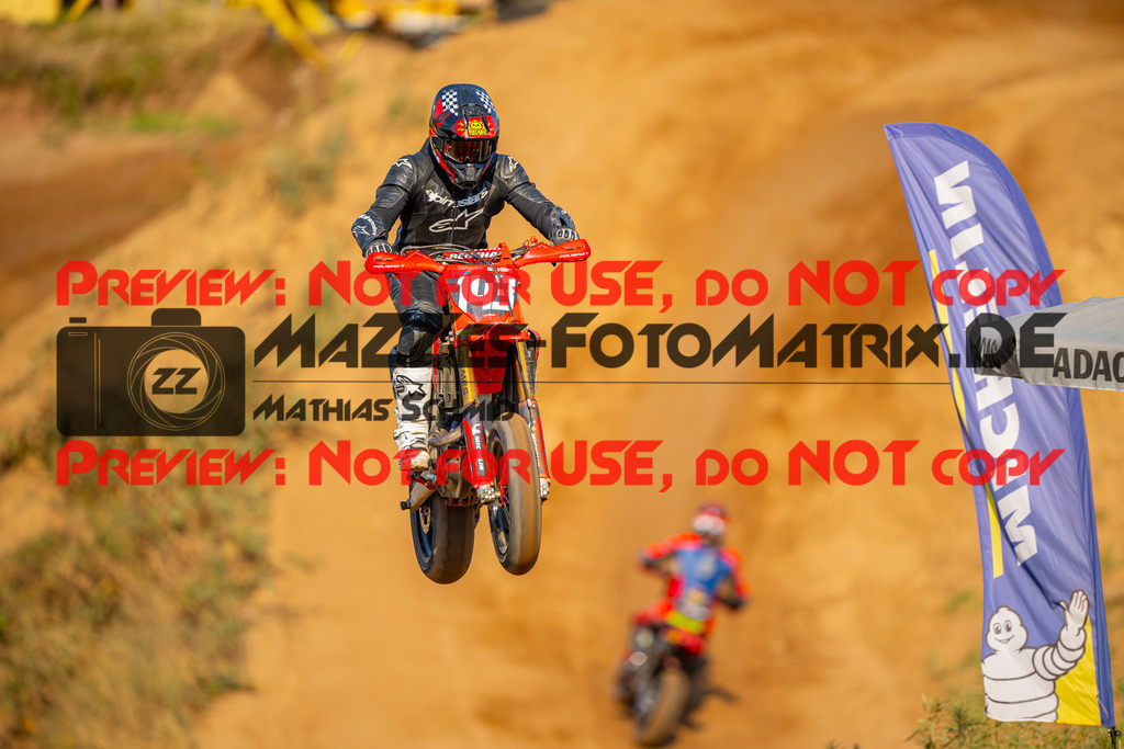 MaZZes-Fotomatrix-20260815-601896 | S2