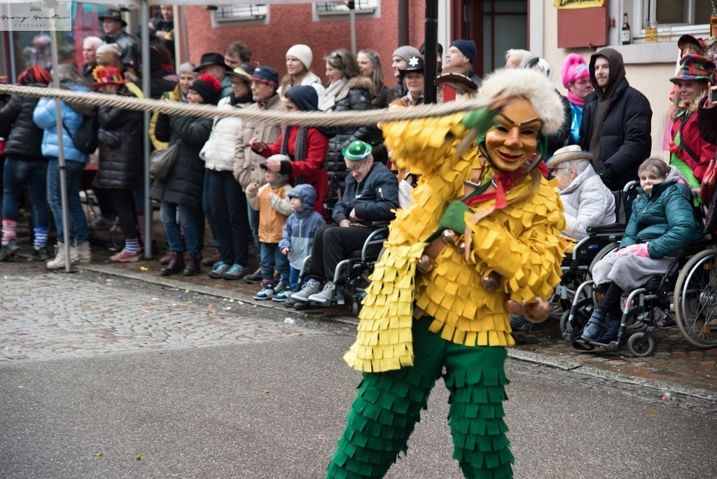 Fasnacht _24-216-RA | Fotoblog Schwarzwald, Foto Blog Wiesental, Pfaffenberg, Winterzauber, Zeller Bergland, Zell im Wiesental, Fotoblog Wiesental, Landschaftsfotos, Bilder Wiesental, Natur, Naturbilder, Fastnacht, Zeller Fastnacht, Zeller Fasnacht, Zeller Bergland, Belchen, - Realisiert mit Pictrs.com