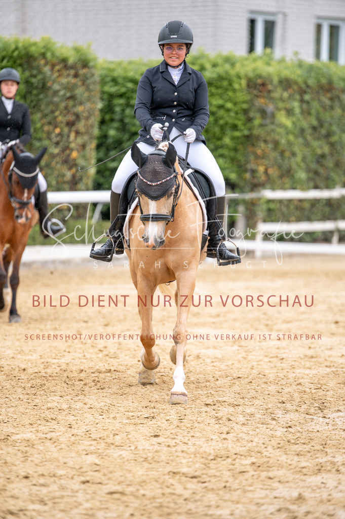 Schugtsche-Aluta25-41.Amat-Dressurprf.A_-295 | Schugtsche Fotografie - Realisiert mit Pictrs.com