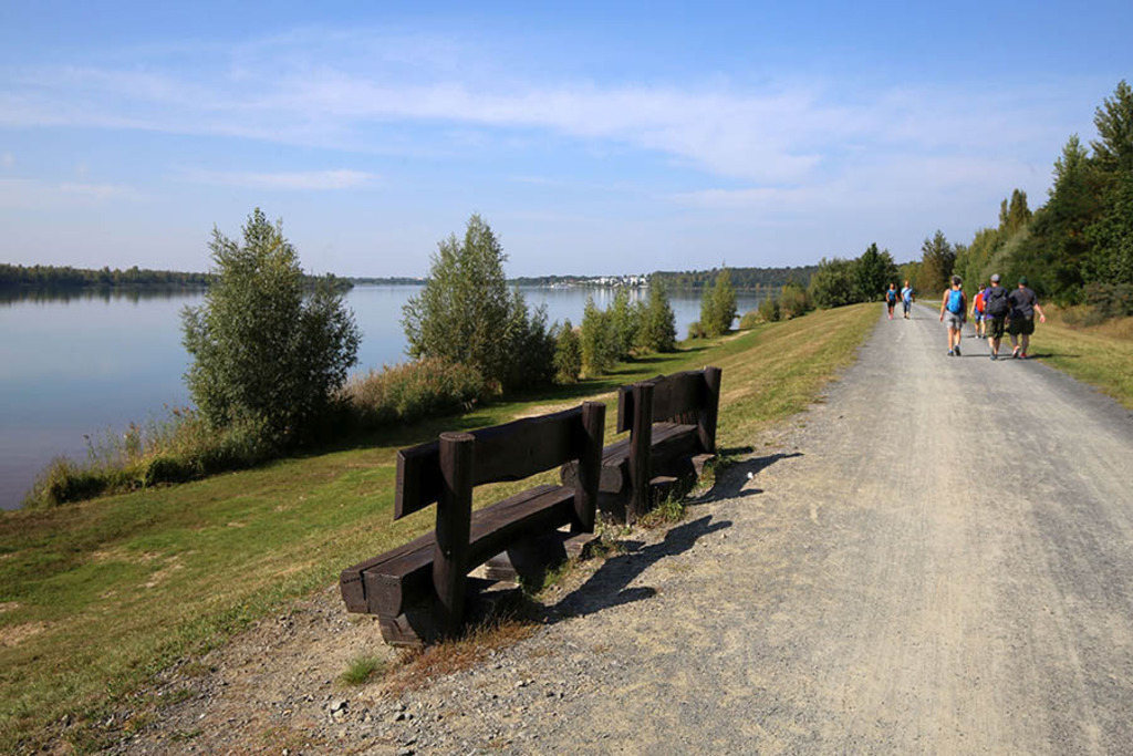 Foto: Leipzig - Markkleeberger See | Das Team hinter BILDLEXIKON LEIPZIG bündelt historische wie aktuelle Informationen über die Stadt Leipzig in Text und Bild auf einer Plattform und stellt diese der interessierten Öffentlichkeit zur Verfügung.