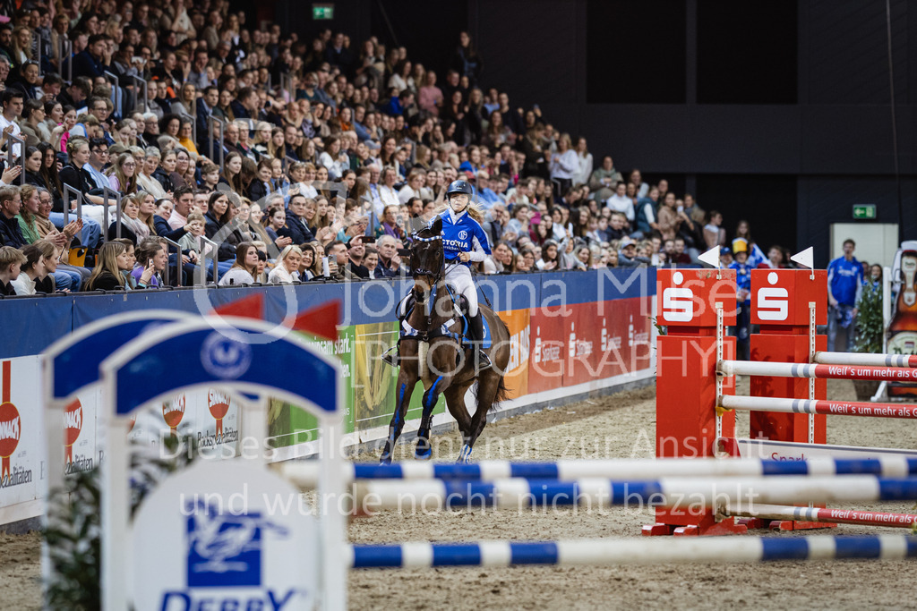 240113_Münster_Kostümspringen-374 | Deine schönsten Turniermomente als professionelle Fotos! Entdecke hochwertige Pferdesport-Fotografie im Online-Shop. Jetzt Fotos finden & bestellen!