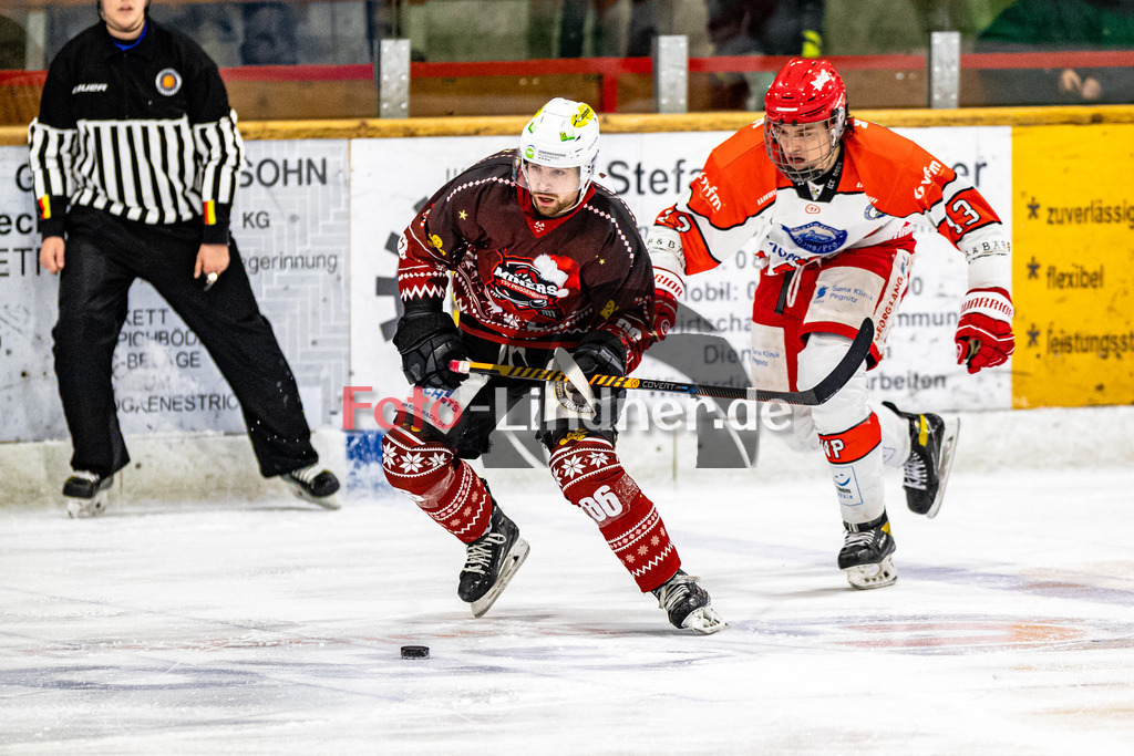 C1DX7936 | Shop für Sportfotografie, Bilddatenbank, Pressefotografie, Fußball, Eishockey, Aktionsfotos
