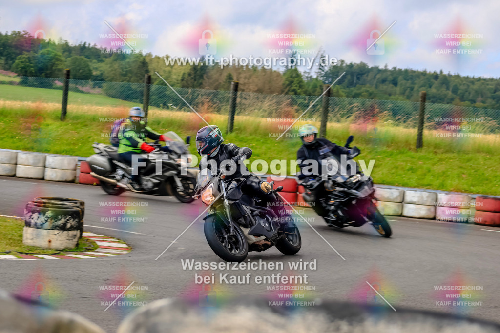 _TCM3285 | Hier findet Ihr Bilder von Touristenfahrten auf der Nürburgring Nordschleife oder von anderen Veranstaltungen die ich besucht habe. Viel Spass beim Durch Schauen 