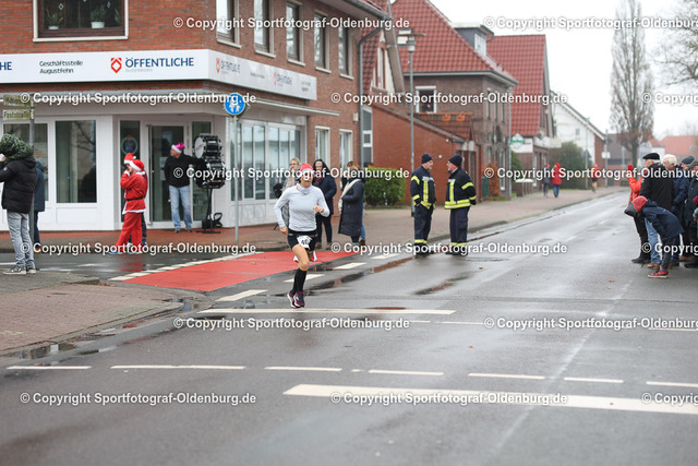 WMLA2806 | Bildershop "Sportfotograf-Oldenburg" mit Fotos von Sportevents in Oldenburg und Umzu. - Realisiert mit Pictrs.com