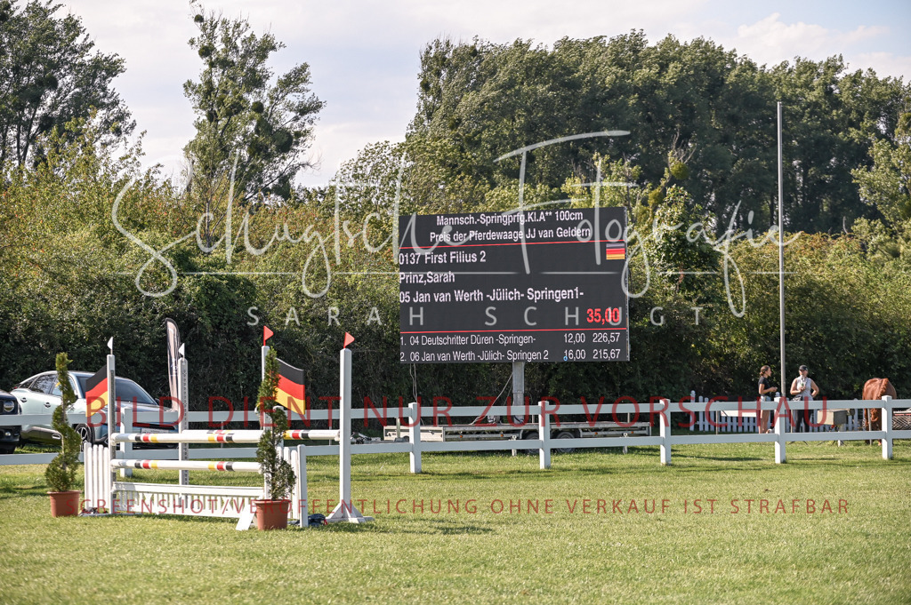 Schugtsche-Düren.2024-11.Mannsch.Springprf.A-96 | Schugtsche Fotografie - Realisiert mit Pictrs.com