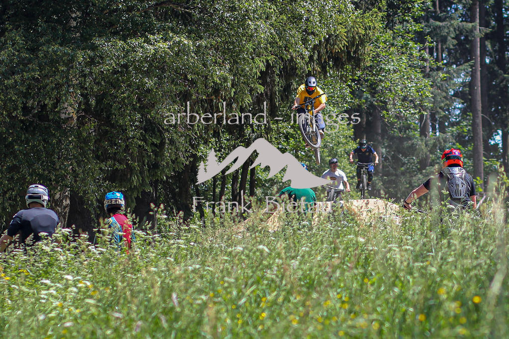 OE7A4833 | Medien- Sport- Entertainmentfotos