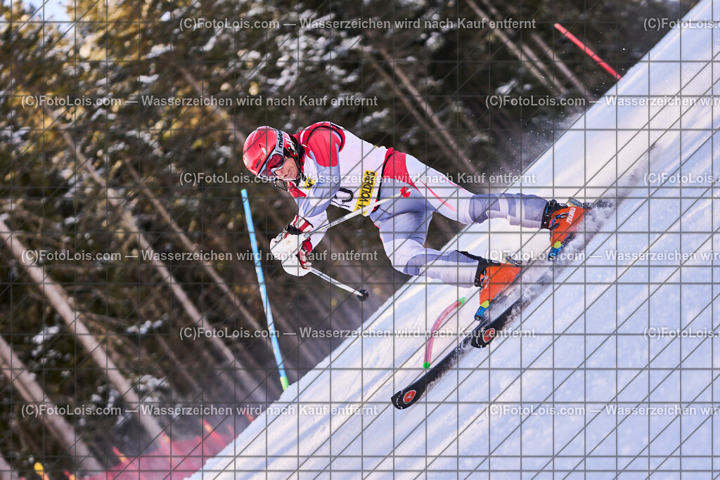 ALP6225_MASTERS-OeM-SL_Glungezer_Plattner Karl | Alpine Österreichische Mastersmeisterschaften auf dem Glungezer. Tiroler Skiverband, SC Volders, SLALOM - 2. Durchgang, So 2. März 2025.
