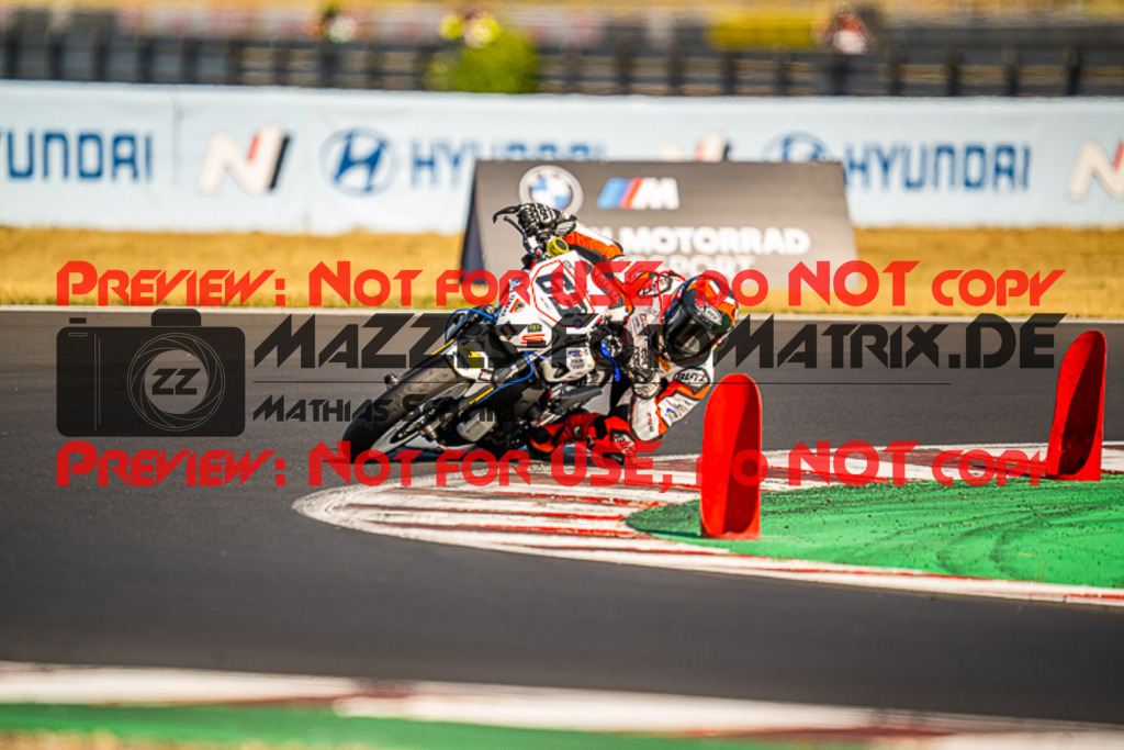 MaZZes_FotoMatrix_220626_2-93 | TWINCUP