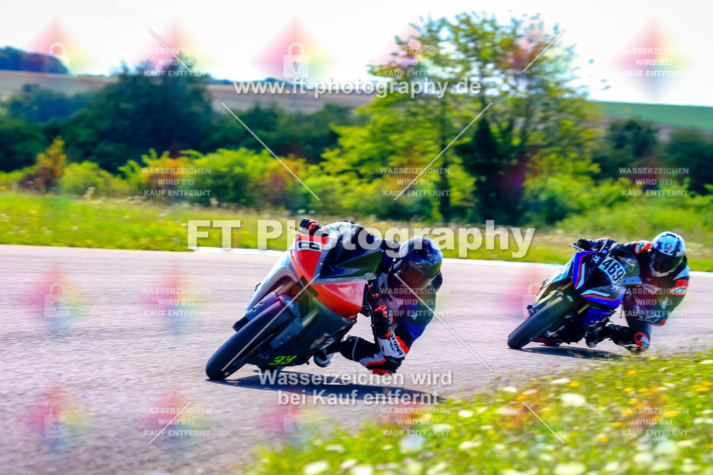 008-5772 | Hier findet Ihr Bilder von Touristenfahrten auf der Nürburgring Nordschleife oder von anderen Veranstaltungen die ich besucht habe. Viel Spass beim Durch Schauen 