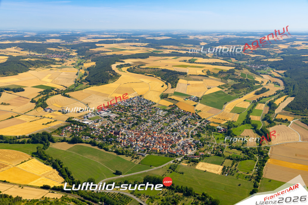 Das Luftbild zeigt :  Werbach - Die Luftaufnahme wurde 2023 vom UL-Flugzeug aus erstellt ( keine Drohne ) - Hochauflösende Luftaufnahme - Für grossformatige Ausdrucke geeignet. Die Geschenkidee !Mit Lizenz und Bildrechte bestellbar