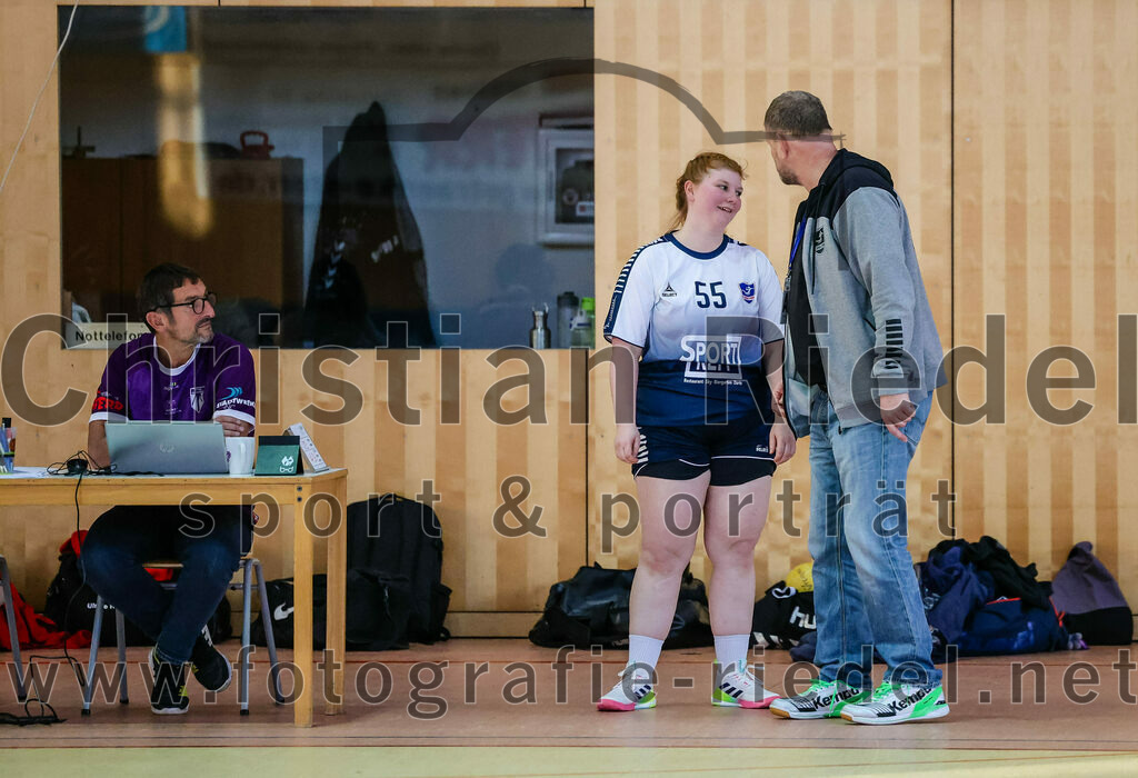 2023-12-16_077_SpVgg_Altenerding_gegen_HC_Donau-Paar_II | Erding, Deutschland, 16.12.2023:
Handball, Bezirksoberliga Frauen Altbayern 2023 / 2024, 10. Spieltag, SpVgg Altenerding gegen HC Donau/Paar II, Endergebnis: 22:22

Foto: Christian Riedel / fotografie-riedel.net