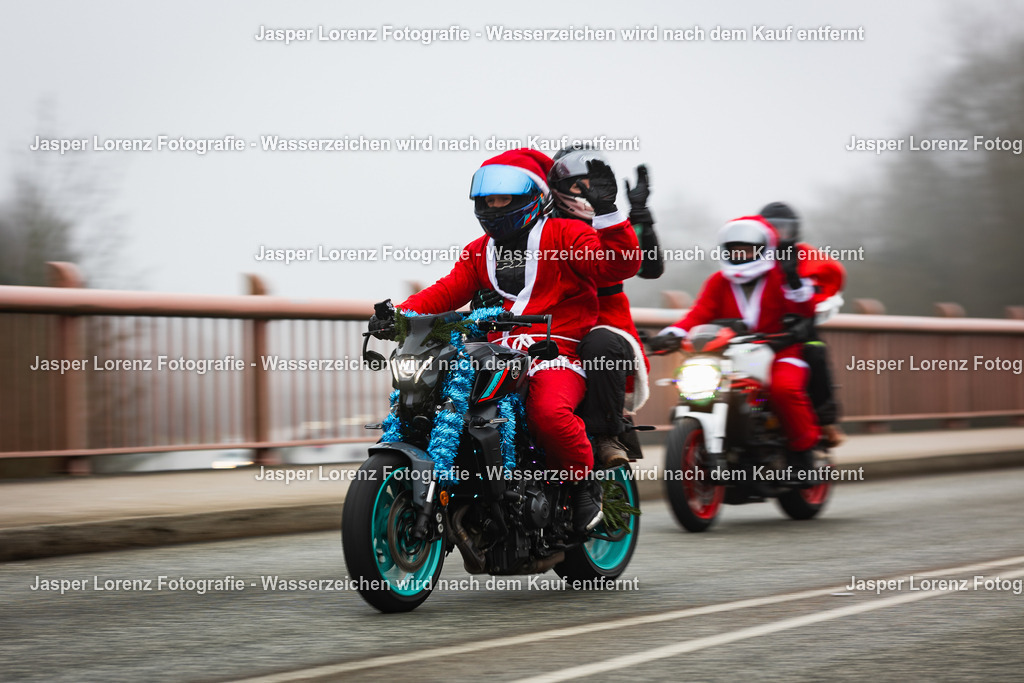 X-Mas Ride I Kiel I 2025 | Jasper Lorenz Fotografie - Realisiert mit Pictrs.com