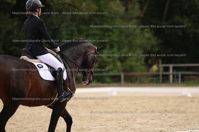 HG9A0976 | laurarinckfotografie - Realisiert mit Pictrs.com