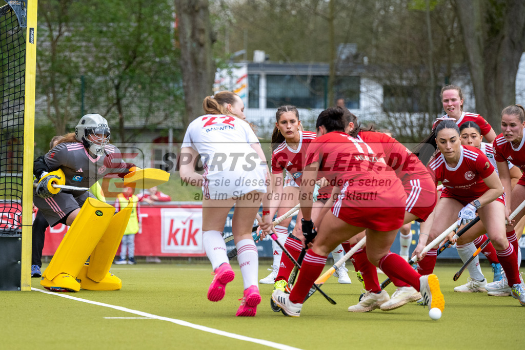 SFE_20260321_0076 | Köln, Deutschland, 21.03.26: Feldhockey 1. Bundesliga Damen zwischen Rot-Weiss Köln - Bremer HC im REWE Sportpark am 21.03.2026 in Köln, Deutschland. (Foto von Stephan Fehrmann)Köln, Germany, 21.03.26: Feldhockey 1. Bundesliga Damen between Rot-Weiss Köln - Bremer HC in REWE Sportpark at 21.03.2026 in Köln, Deutschland. (Foto from Stephan Fehrmann)