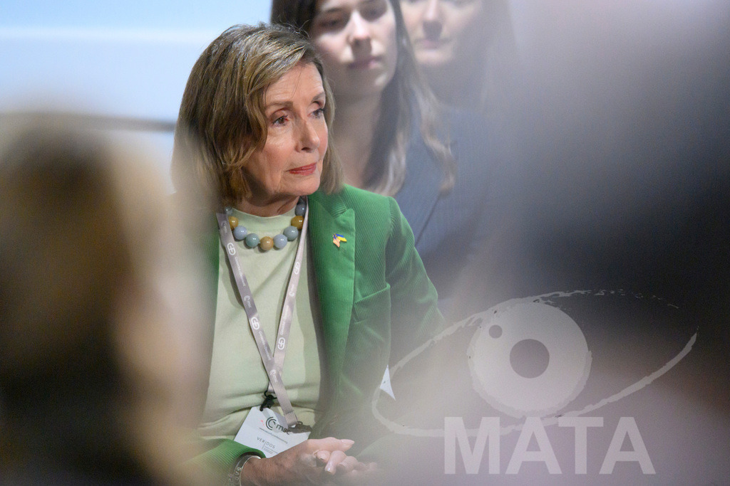 _DWA0322 | Nancy Pelosi auf der Veranstaltung Girls Just Want to Have Fundamental Rights: Fighting the Global Pushback im Rahmen der Münchner Sicherheitskonferenz 2026. München, 14.02.2026 Bayern Deutschland - Realisiert mit Pictrs.com