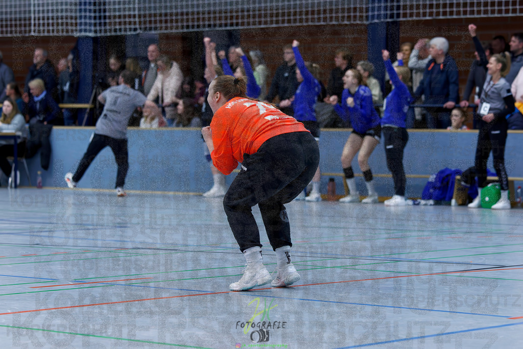 Handball Frauen Oberliga Mitte, HSG Eibelshausen/Ewersbach - HSG Lumdatal | Handball Frauen Oberliga Mitte, HSG Eibelshausen/Ewersbach - HSG Lumdatal am 21.02.2026 in Dietzhölztal-Steinbrücken (Sporthalle am Hammerweiher)Photo © 2026 - Jörg Heinrich - Realisiert mit Pictrs.com
