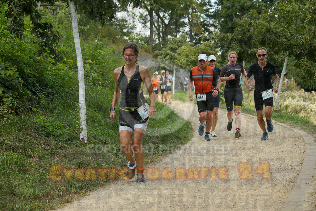 250824_1356_EX1_4356 | Sportfotografie im Rhein-Sieg Kreis, Köln, Bonn, NRW, Rheinland Pfalz, Hessen, etc. Unser Tätigkeitsfeld umfasst den Laufsport vom Volkslauf über den Marathon, Duathlon, Triathon bis zum Ultralauf wie Kölnpfad Ultra oder Schindertrail.