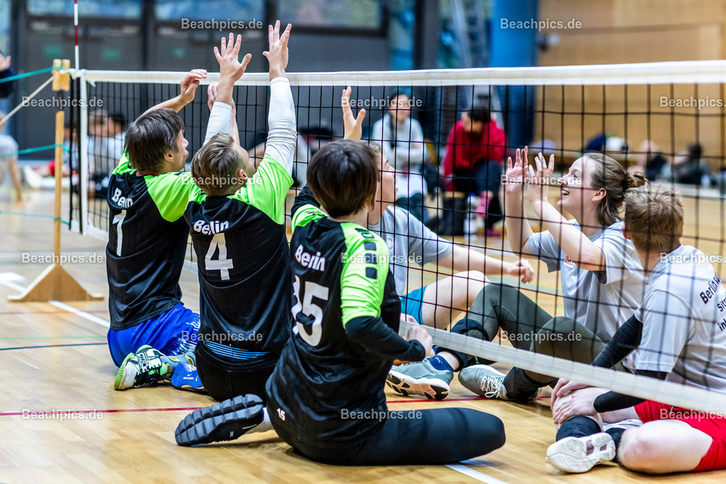 2024-00111474-3-Icke-Cup-Berlin |  16.11.2024; Berlin Foto: Gerold Rebsch - www.beachpics.de