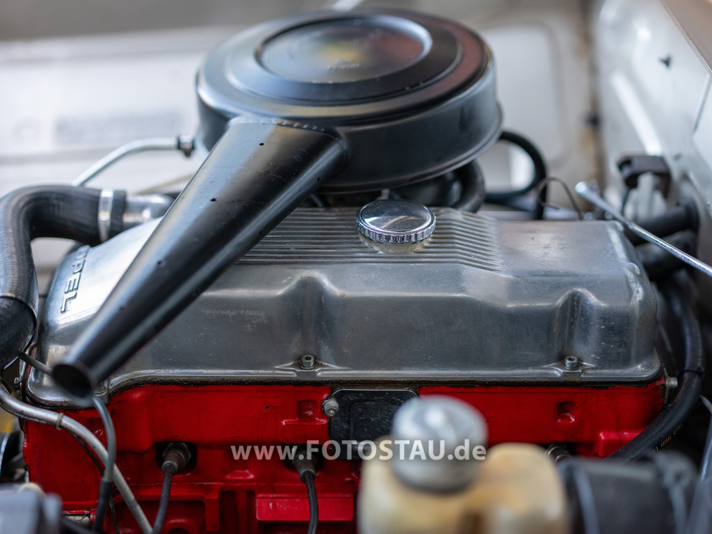 20251018-00232 | Erleben Sie hier die Faszination der klassischen Fahrzeuge in Bildern und lassen sich begeistern! - Realisiert mit Pictrs.com