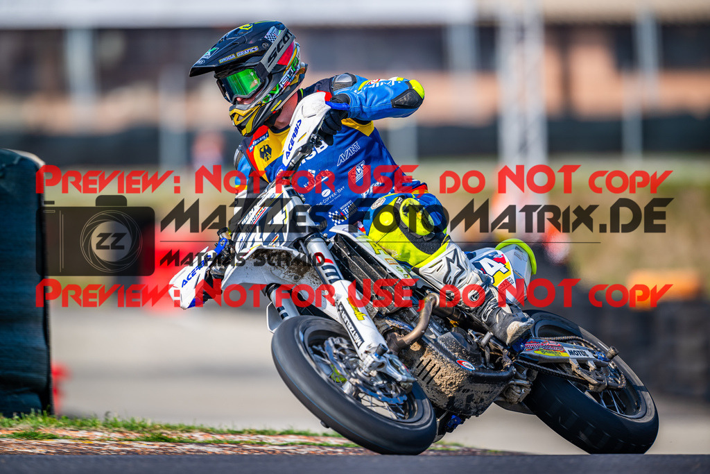 MaZZes_FotoMatrix_231014_1349 | S2