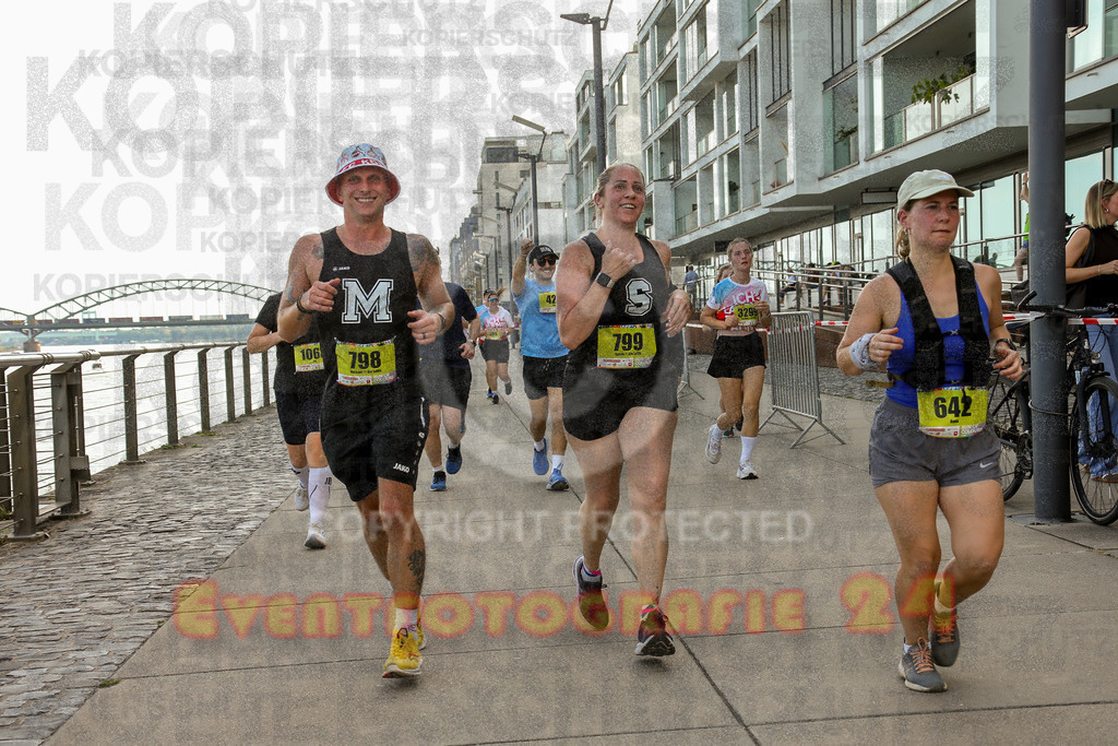 250920_1454_EX1_8148 | Sportfotografie im Rhein-Sieg Kreis, Köln, Bonn, NRW, Rheinland Pfalz, Hessen, etc. Unser Tätigkeitsfeld umfasst den Laufsport vom Volkslauf über den Marathon, Duathlon, Triathon bis zum Ultralauf wie Kölnpfad Ultra oder Schindertrail.