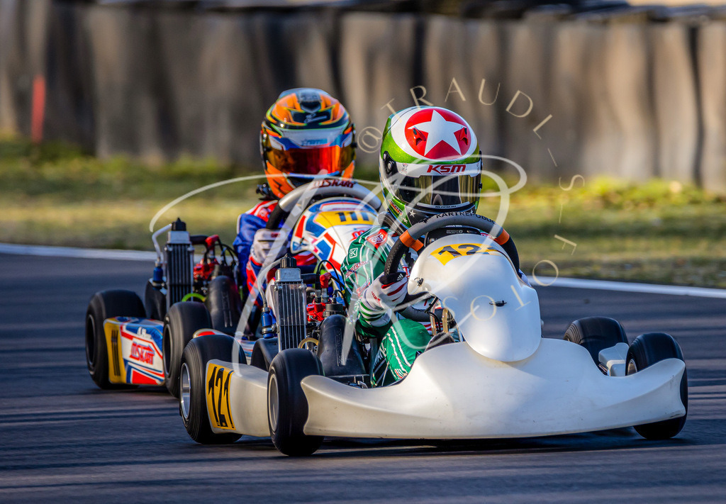3DF41335-E59B-4715-9EF7-E15B570ADE15 | traudl_s_fotos