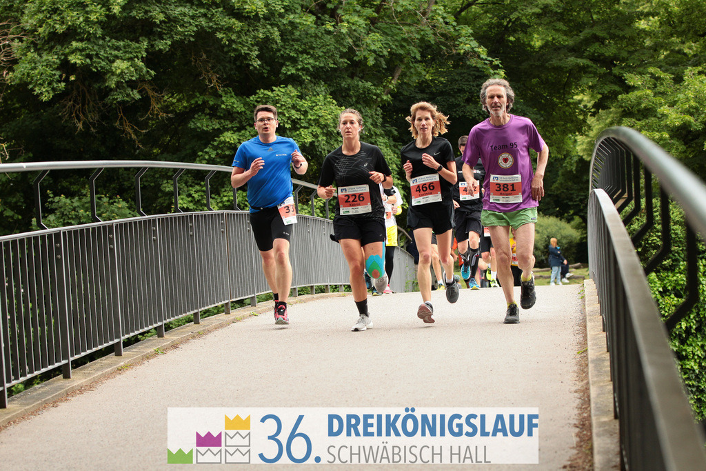 VR Bank Hauptlauf 10km | 3königslauf 2022 VR Bank Hauptlauf - Realisiert mit Pictrs.com