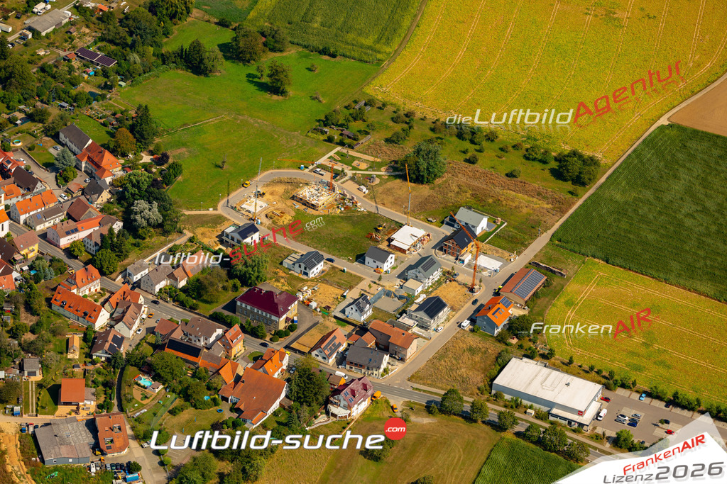 Das Luftbild zeigt :  Siegelsbach - Die Luftaufnahme wurde 2024 vom UL-Flugzeug aus erstellt ( keine Drohne ) - Hochauflösende Luftaufnahme - Für grossformatige Ausdrucke geeignet. Die Geschenkidee !Mit Lizenz und Bildrechte bestellbar